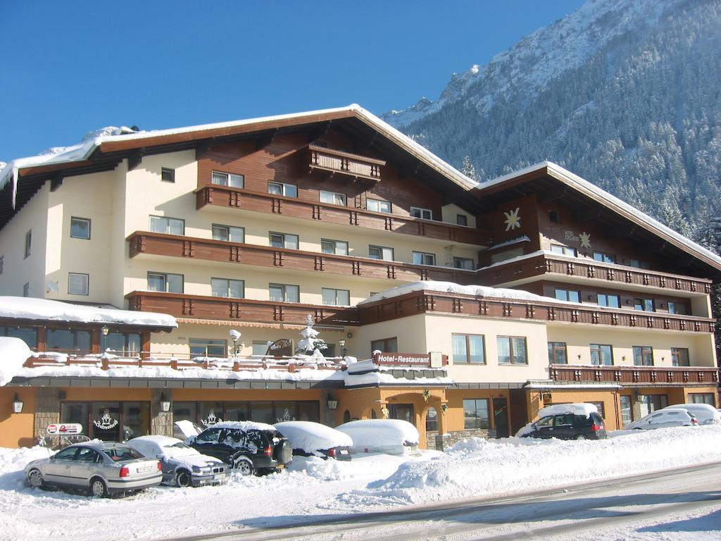 Alpenhotel Edelweiss Маурах Екстериор снимка
